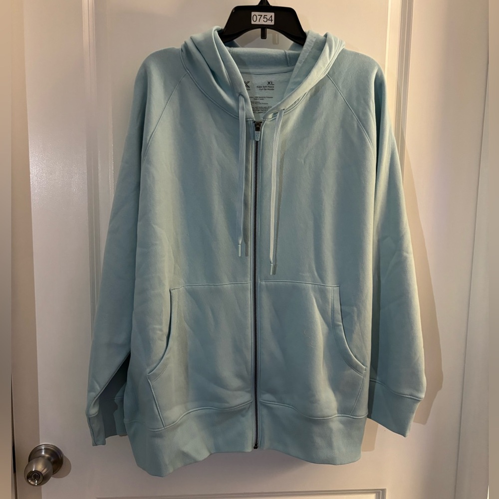 Woman’s Xersion Light Blue Full-Zip Hoodie Jacket Super Soft Fleece Sz XL NWT